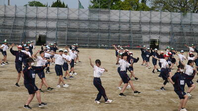輝団ダンス