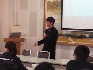 高３田中くんとの交流、質問に答える田中くん