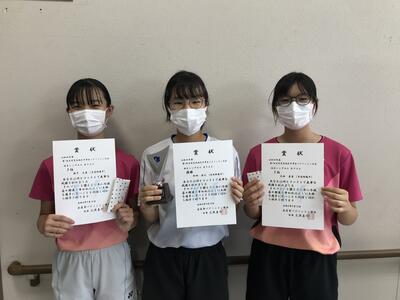 女子シングルス　飯干さん和田さん元田さん