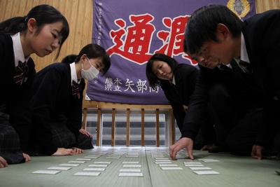 先輩相手に必死です！