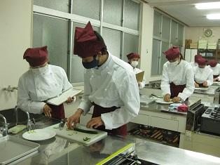 2人組でチェックしあいます