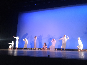 テーマ：学生達の奇妙な冒険