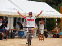 マウンテンバイク競争