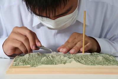 昂ぶる気持ちを抑えて･･･